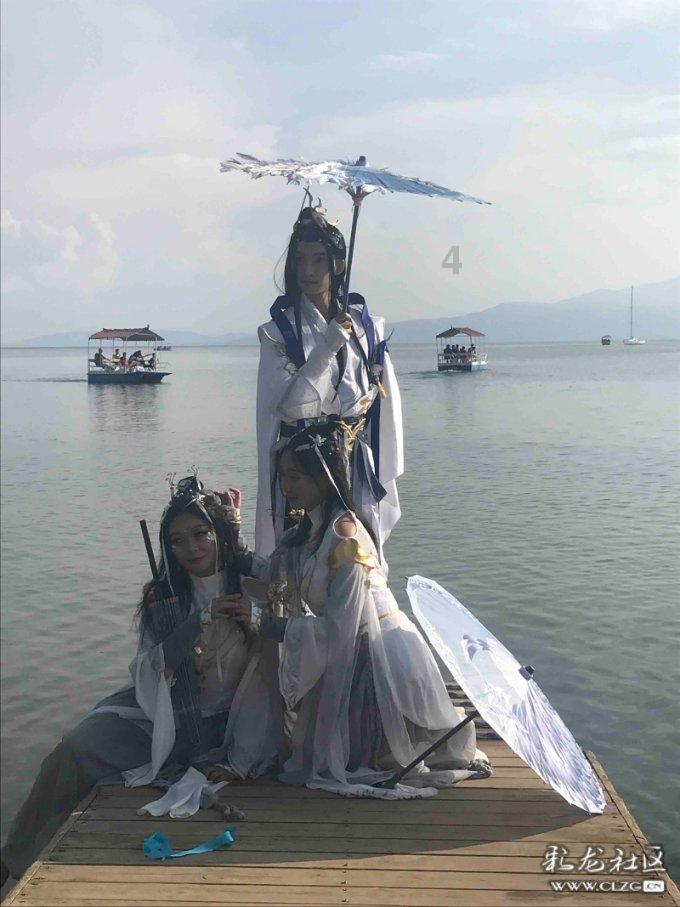 蜘蛛森林逃生